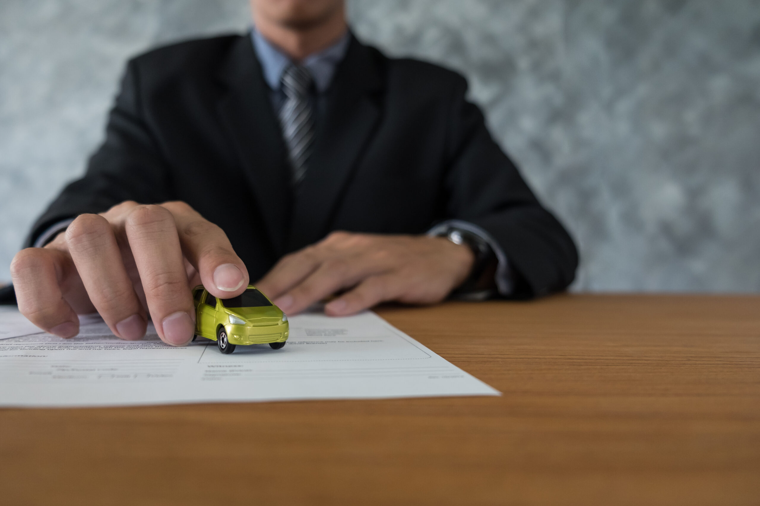 Cum să identifici licitațiile auto cu potențial ridicat de investiție?