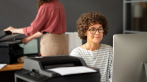 Care sunt cele mai fiabile branduri de imprimante color A4 în 2026?