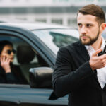 Ce calificări trebuie să aibă un agent de securitate?