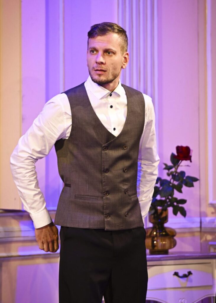 Teatrul Stela Popescu8