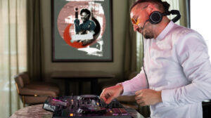 Cum îți împarți bugetul între formație, DJ și alte momente artistice