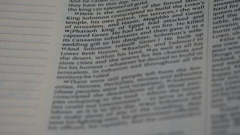 Photo public discourse analysis