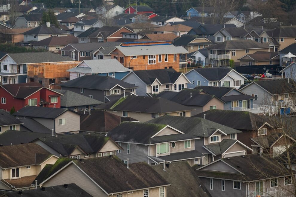 Photo real estate market