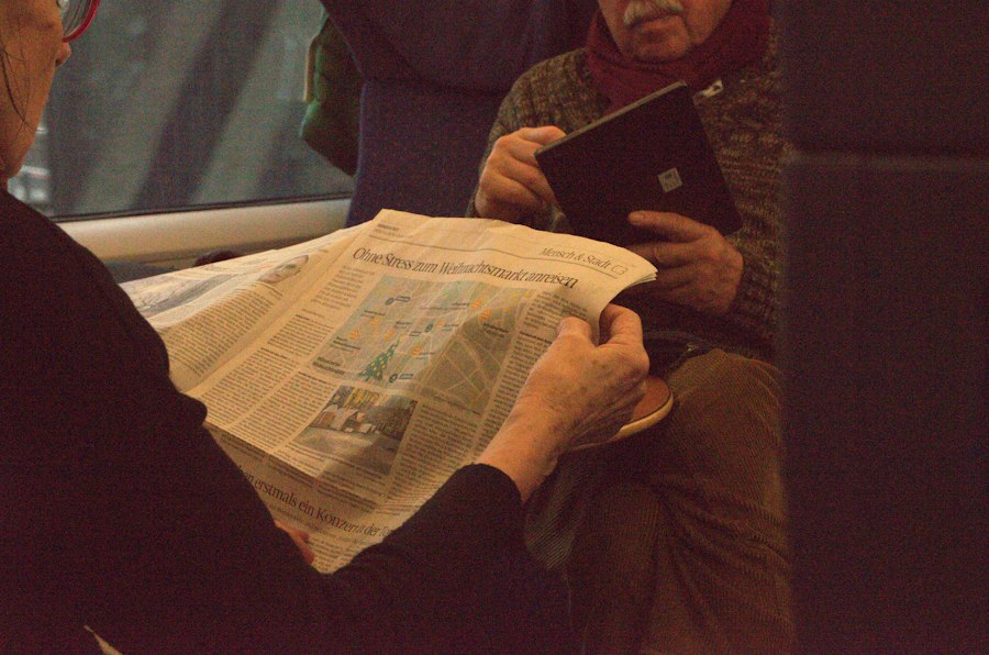 selecting the main news