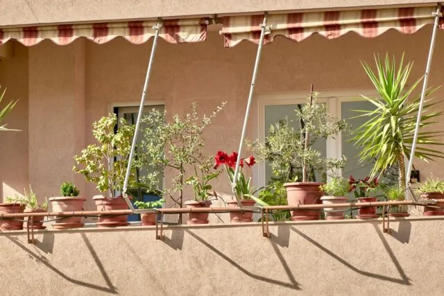 Cinci greseli frecvente cand amenajezi un balcon mic