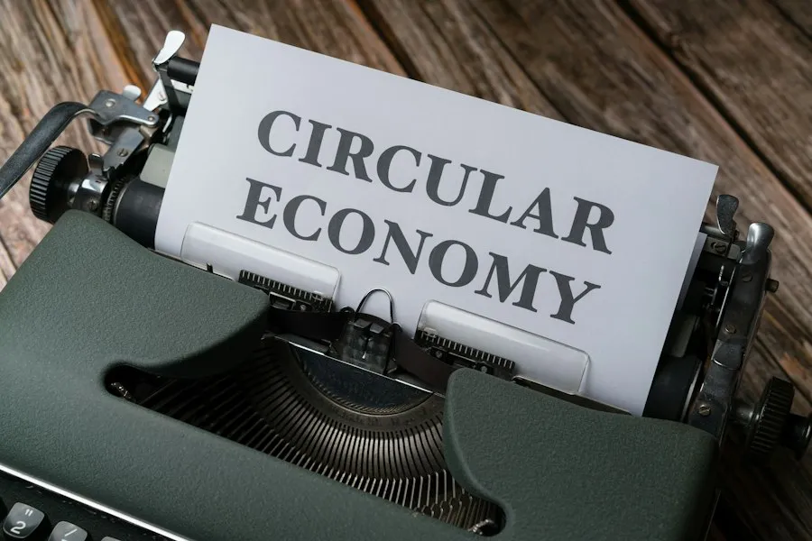 Photo common economic mistakes